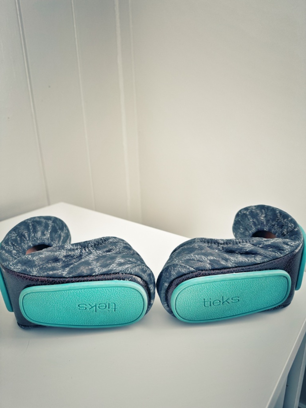 Tieks Black Leopard-Size 8 - Picture 2 of 2